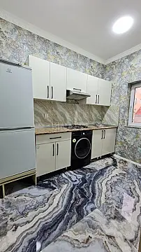 Satılır 4 otaqlı mənzil 110 m²