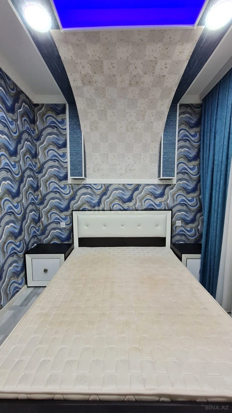 Satılır 4 otaqlı mənzil 110 m²