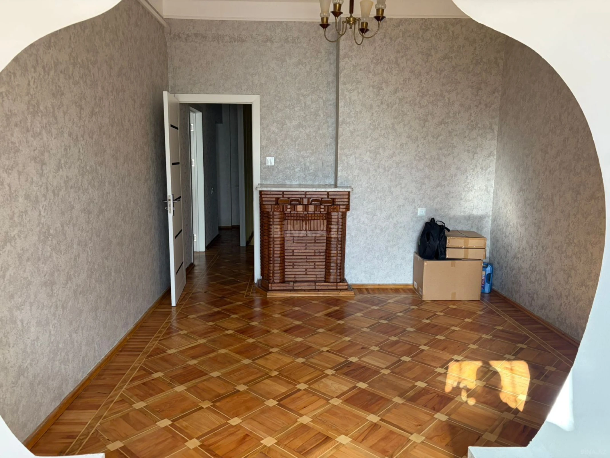 Kirayə verilir obyekt 180 m²