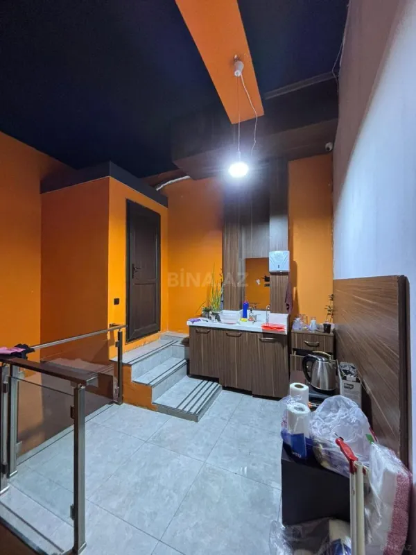 Kirayə verilir 3 otaqlı ofis 144 m²