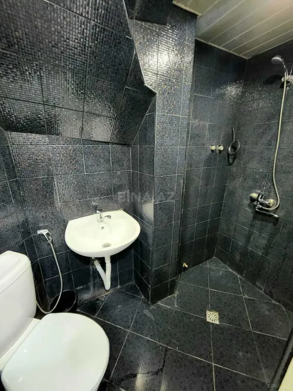 Kirayə verilir 2 otaqlı mənzil 55 m²