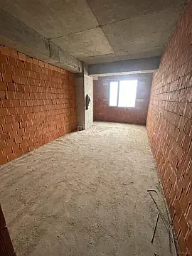 Satılır 3 otaqlı mənzil 154 m²