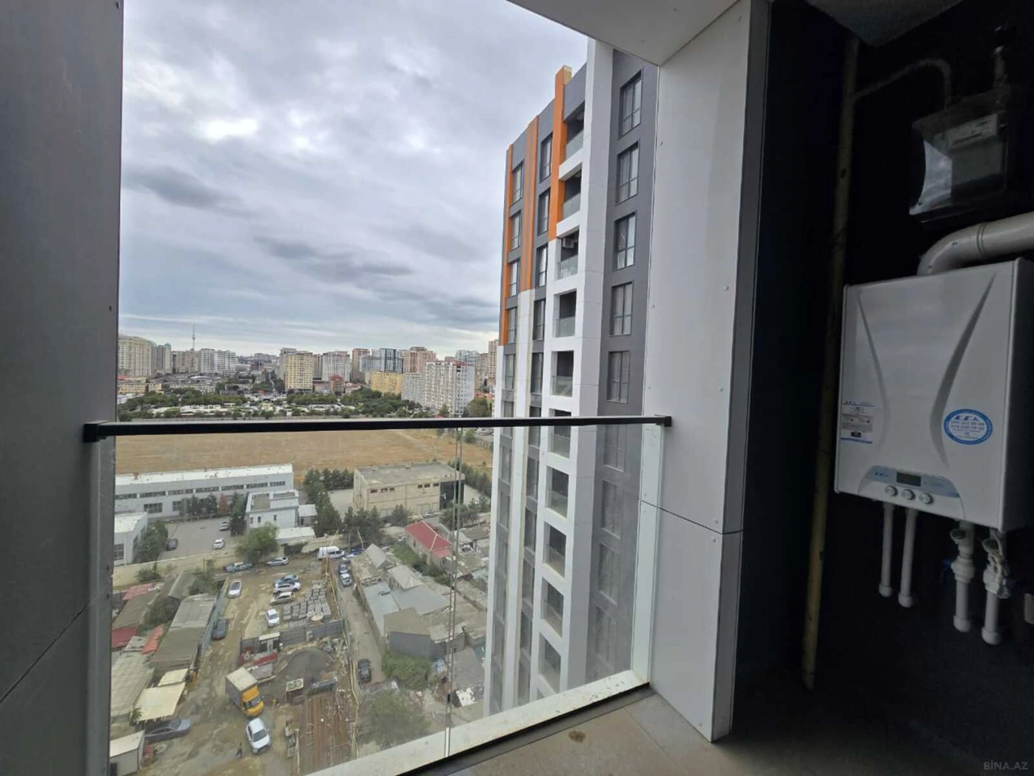 Satılır 2 otaqlı mənzil 53 m²