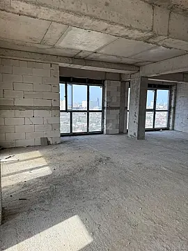 Satılır 3 otaqlı mənzil 125 m²