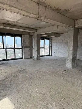 Satılır 3 otaqlı mənzil 125 m²