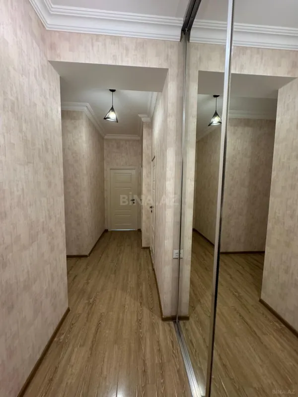 Satılır 3 otaqlı mənzil 101 m²