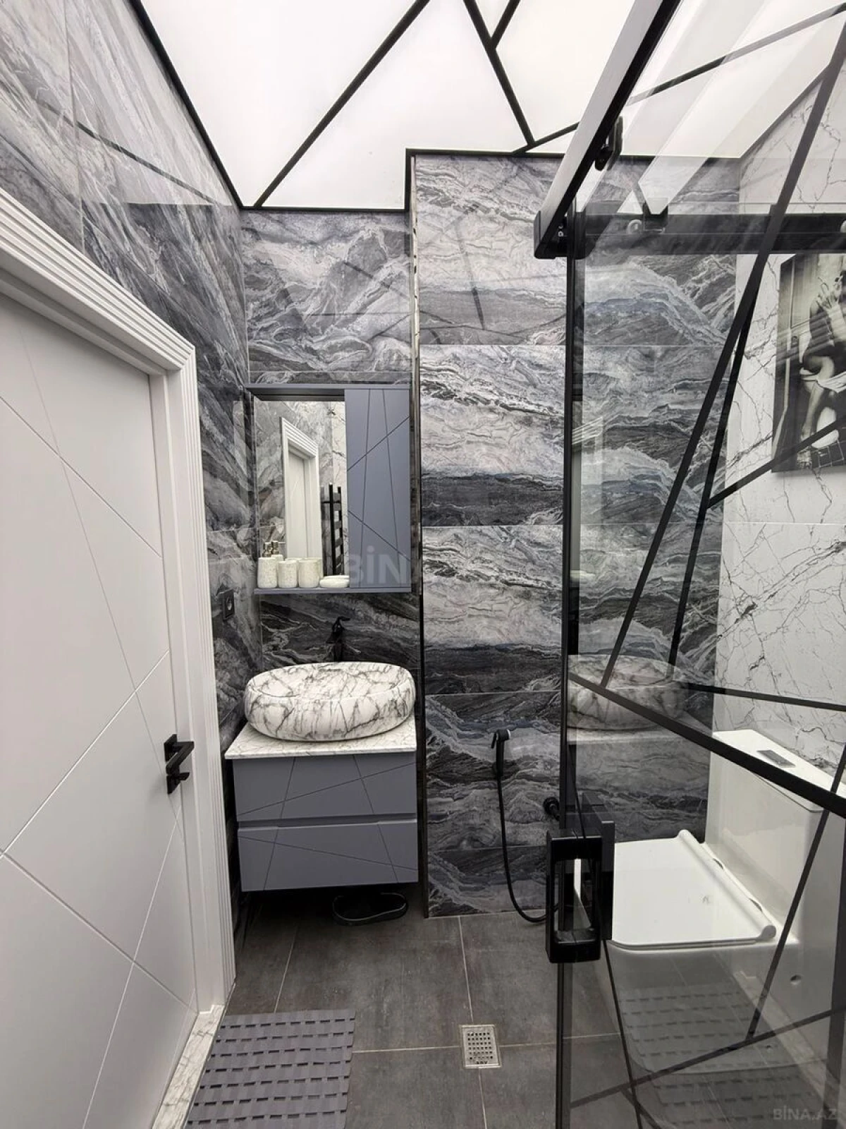 Satılır 1 otaqlı mənzil 30 m²