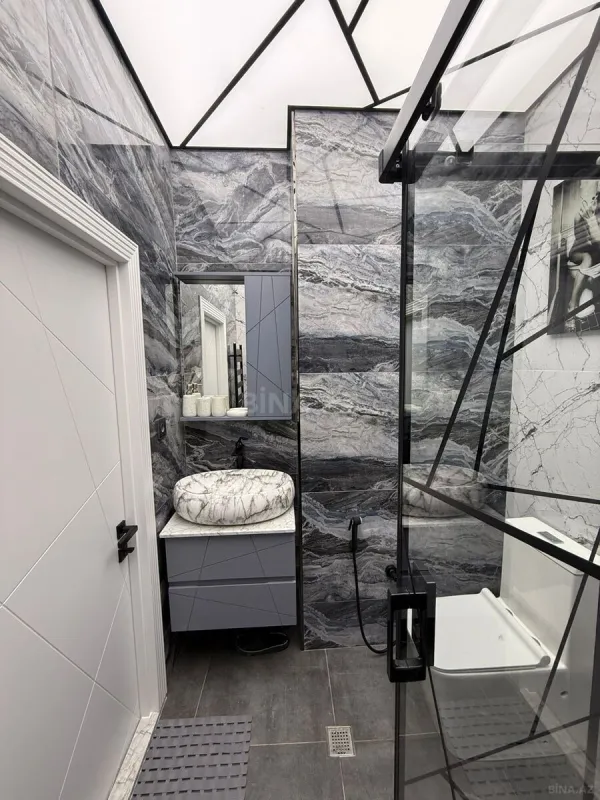 Satılır 1 otaqlı mənzil 30 m²