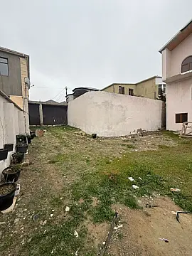 Satılır 6 otaqlı həyət evi 300 m²