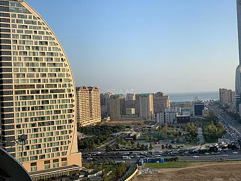 Kirayə verilir 3 otaqlı mənzil 150 m²