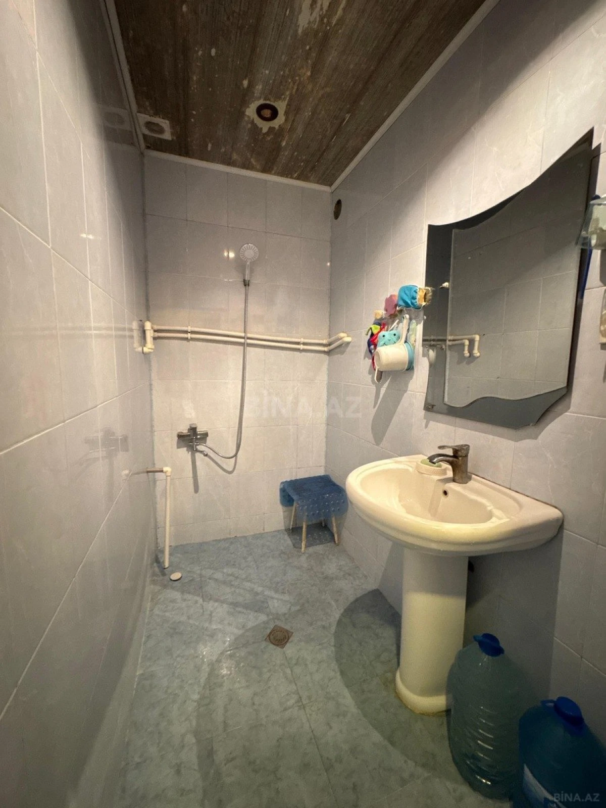 Satılır 2 otaqlı mənzil 60 m²