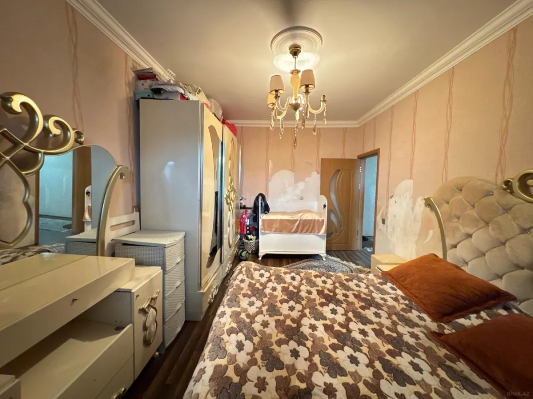 Satılır 2 otaqlı mənzil 60 m²