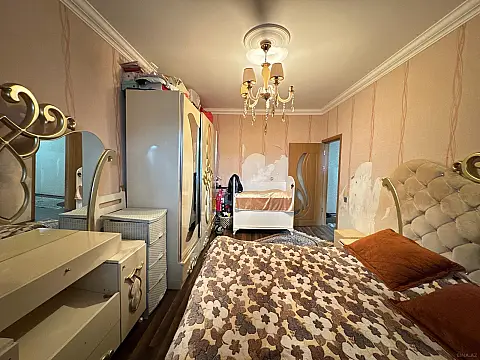 Satılır 2 otaqlı mənzil 60 m²