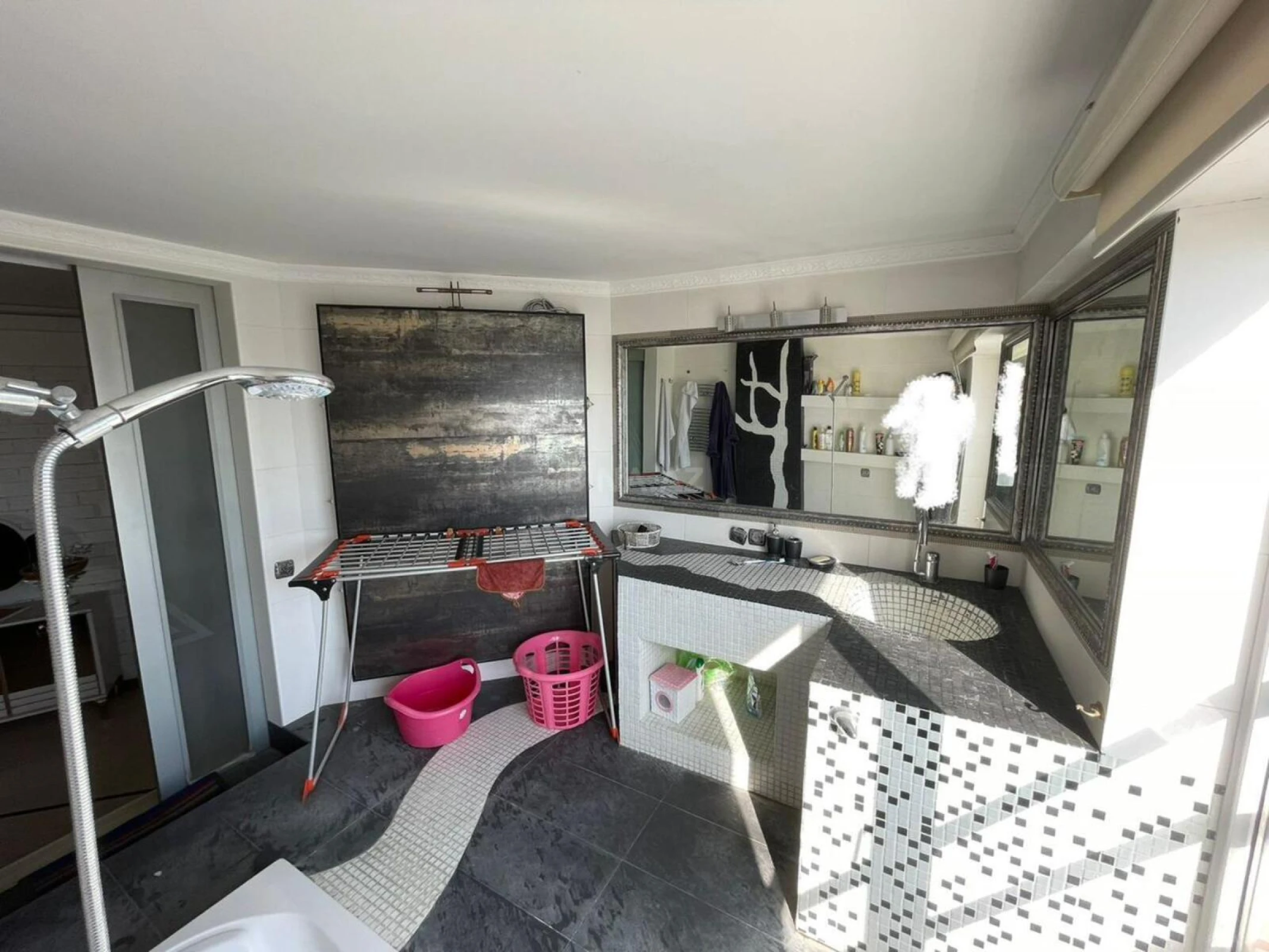 Kirayə verilir 3 otaqlı mənzil 137 m²