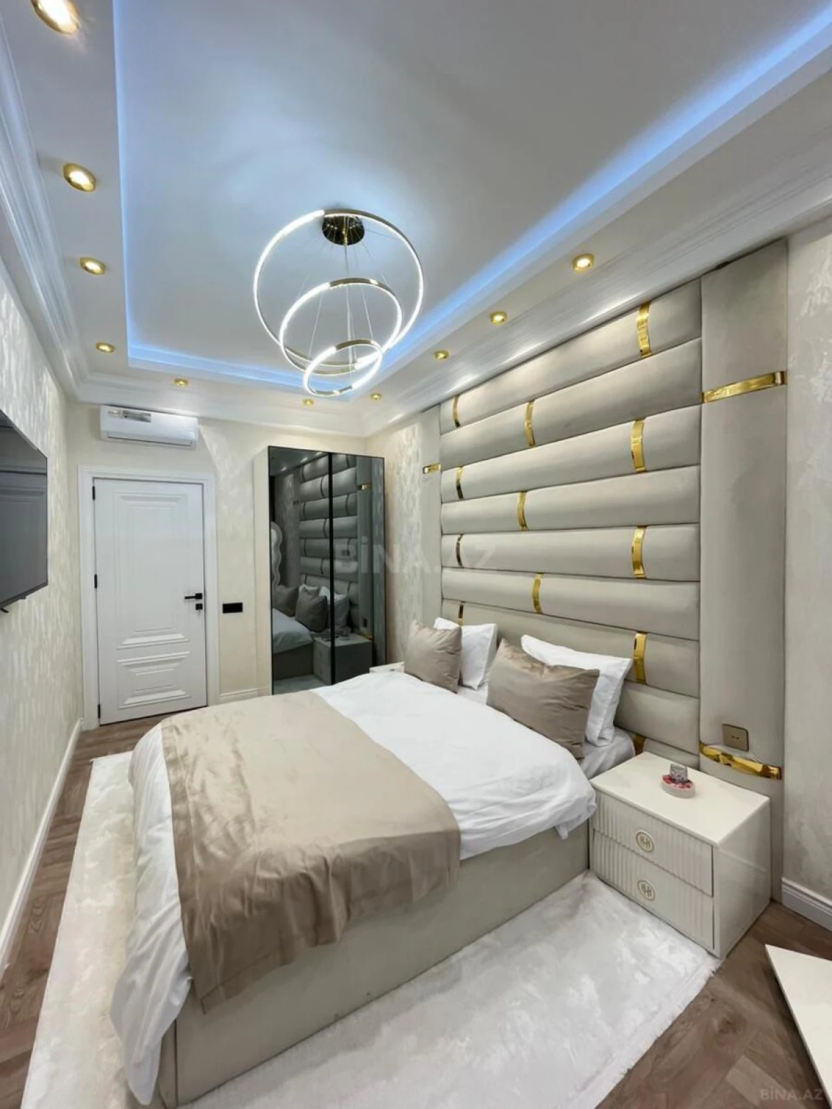 Satılır 3 otaqlı mənzil 100 m²