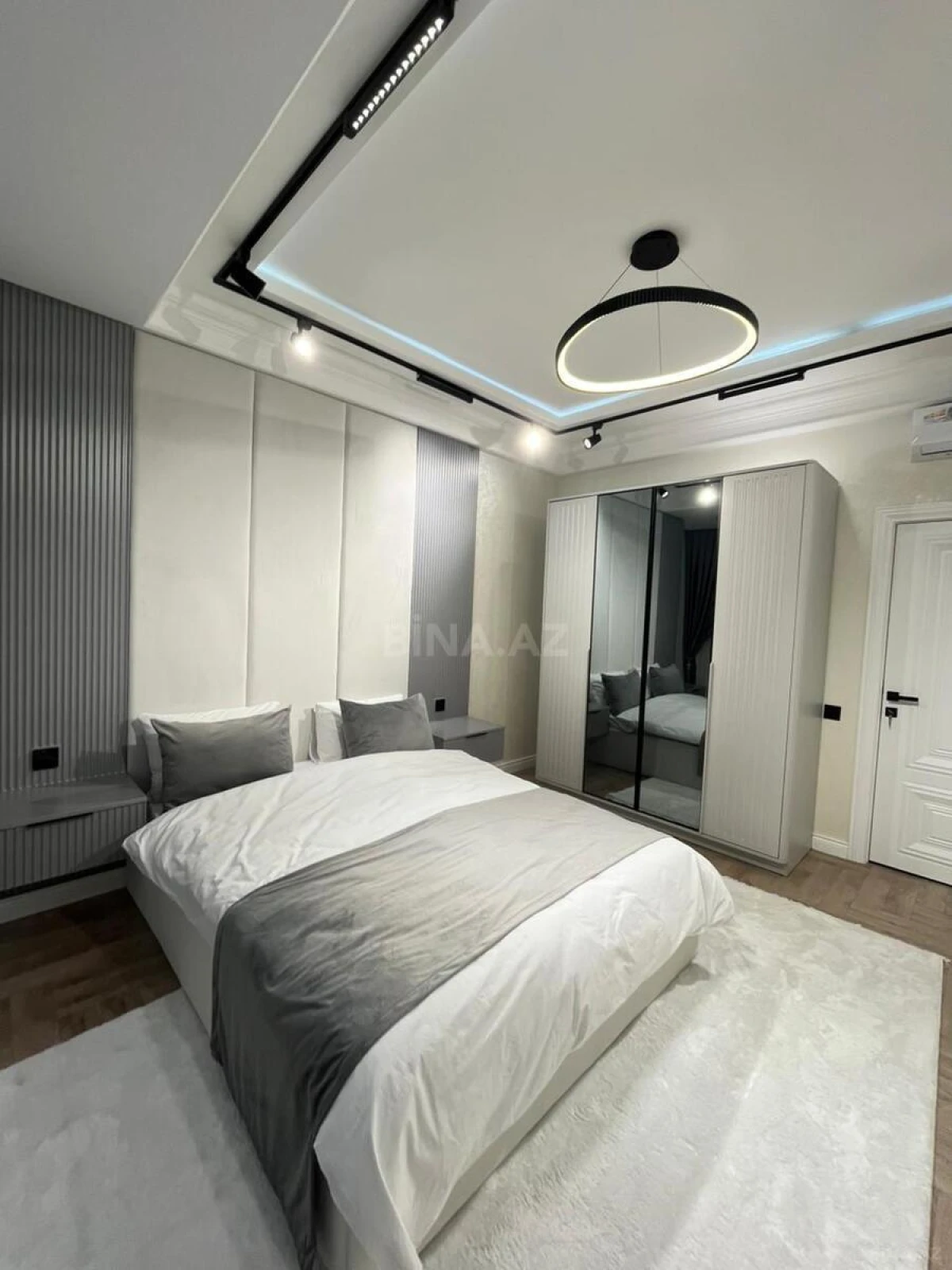 Satılır 3 otaqlı mənzil 100 m²