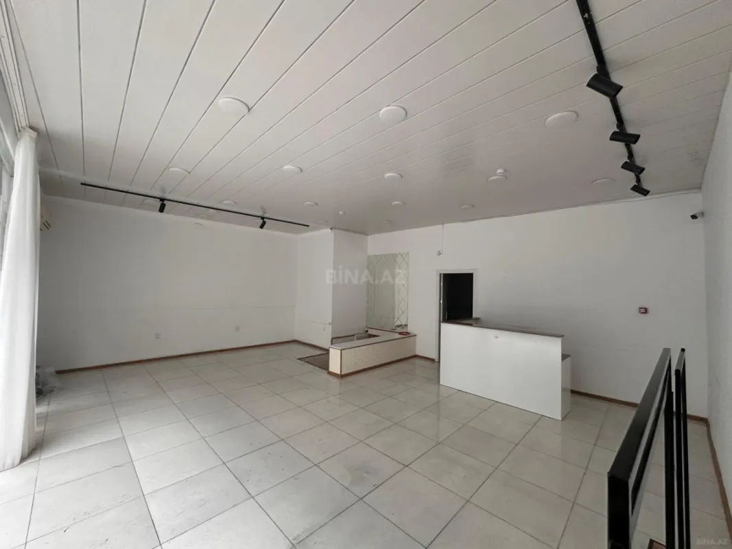 Kirayə verilir obyekt 160 m²