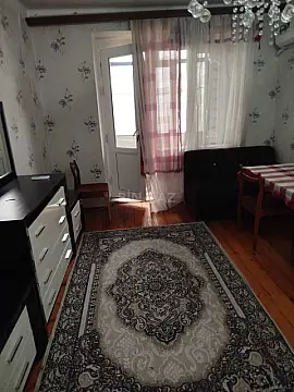 Kirayə verilir 2 otaqlı mənzil 45 m²