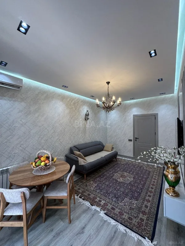Satılır 2 otaqlı mənzil 53 m²