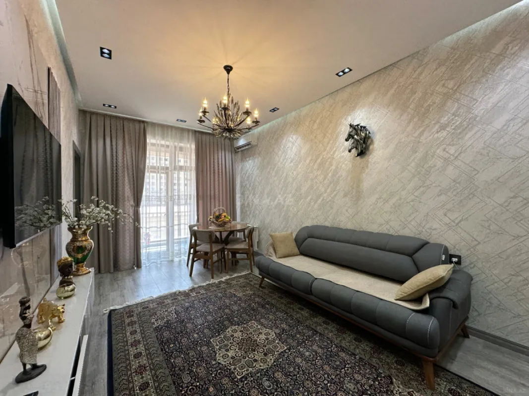 Satılır 2 otaqlı mənzil 53 m²