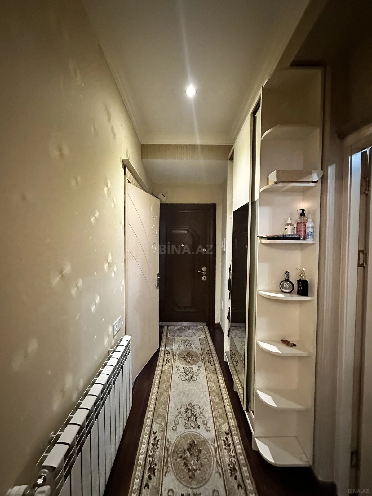 Satılır 2 otaqlı mənzil 52 m²