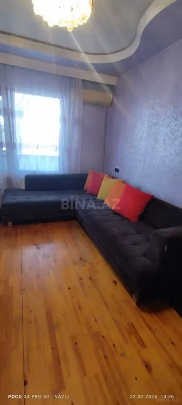 Kirayə verilir 2 otaqlı mənzil 55 m²