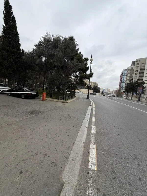 Kirayə verilir 2 otaqlı ofis 90 m²