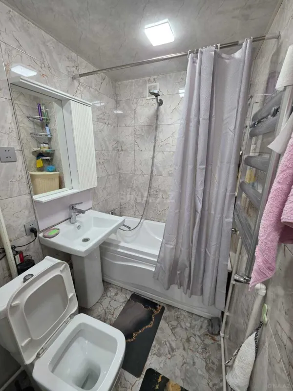 Satılır 3 otaqlı mənzil 70 m²
