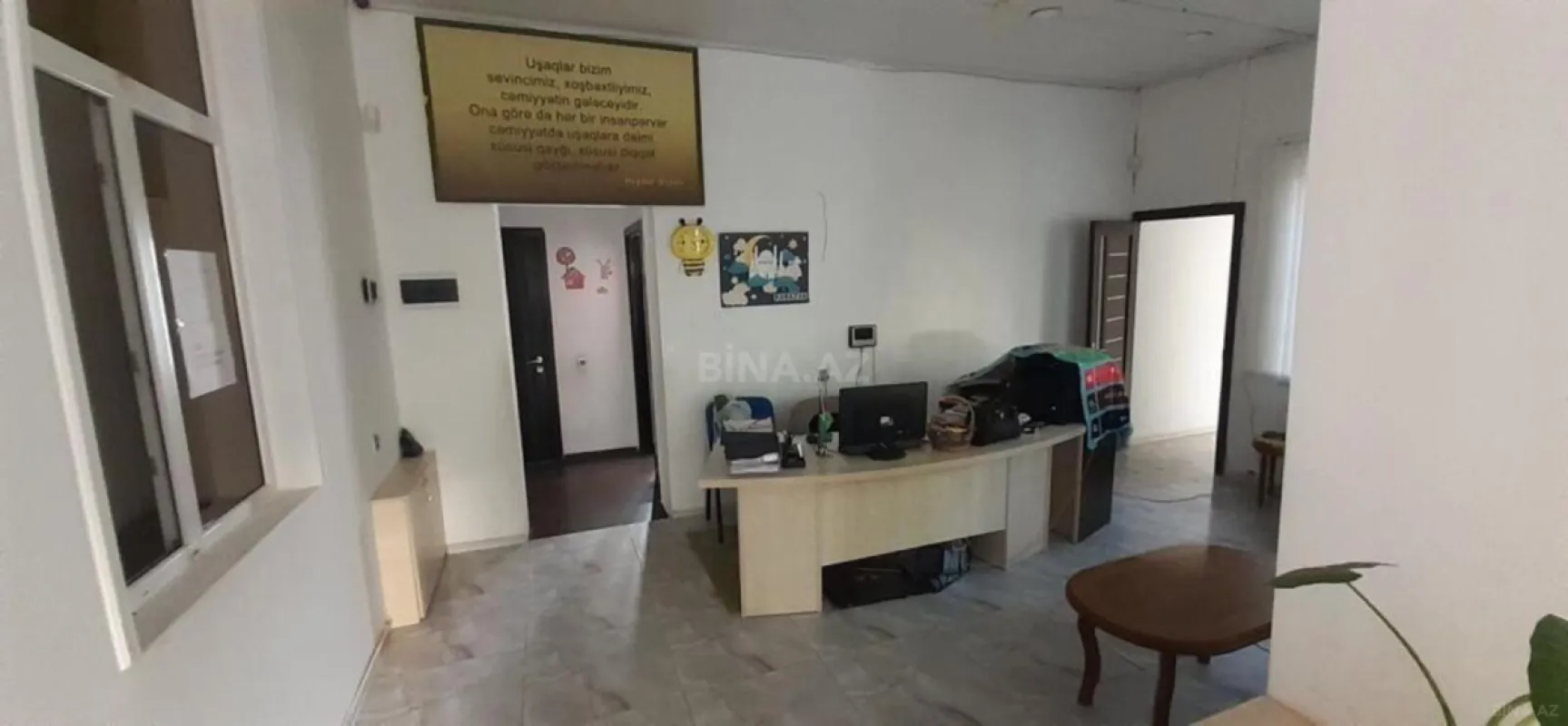 Satılır 15 otaqlı həyət evi 750 m²