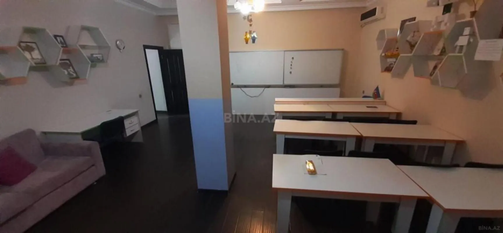 Satılır 15 otaqlı həyət evi 750 m²