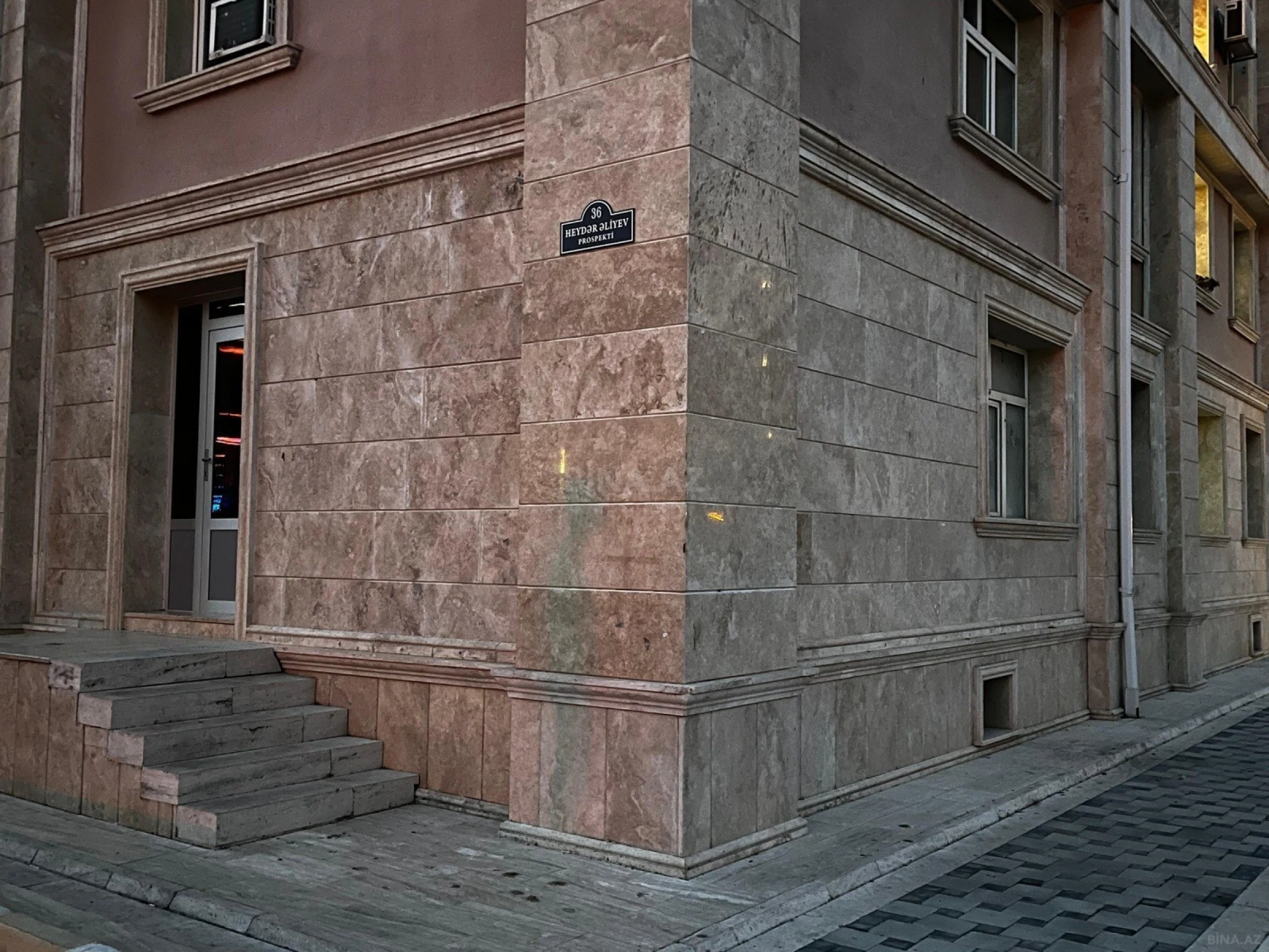 Satılır 2 otaqlı mənzil 43.5 m²