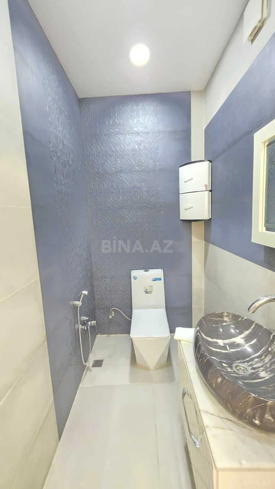 Satılır 3 otaqlı mənzil 125 m²