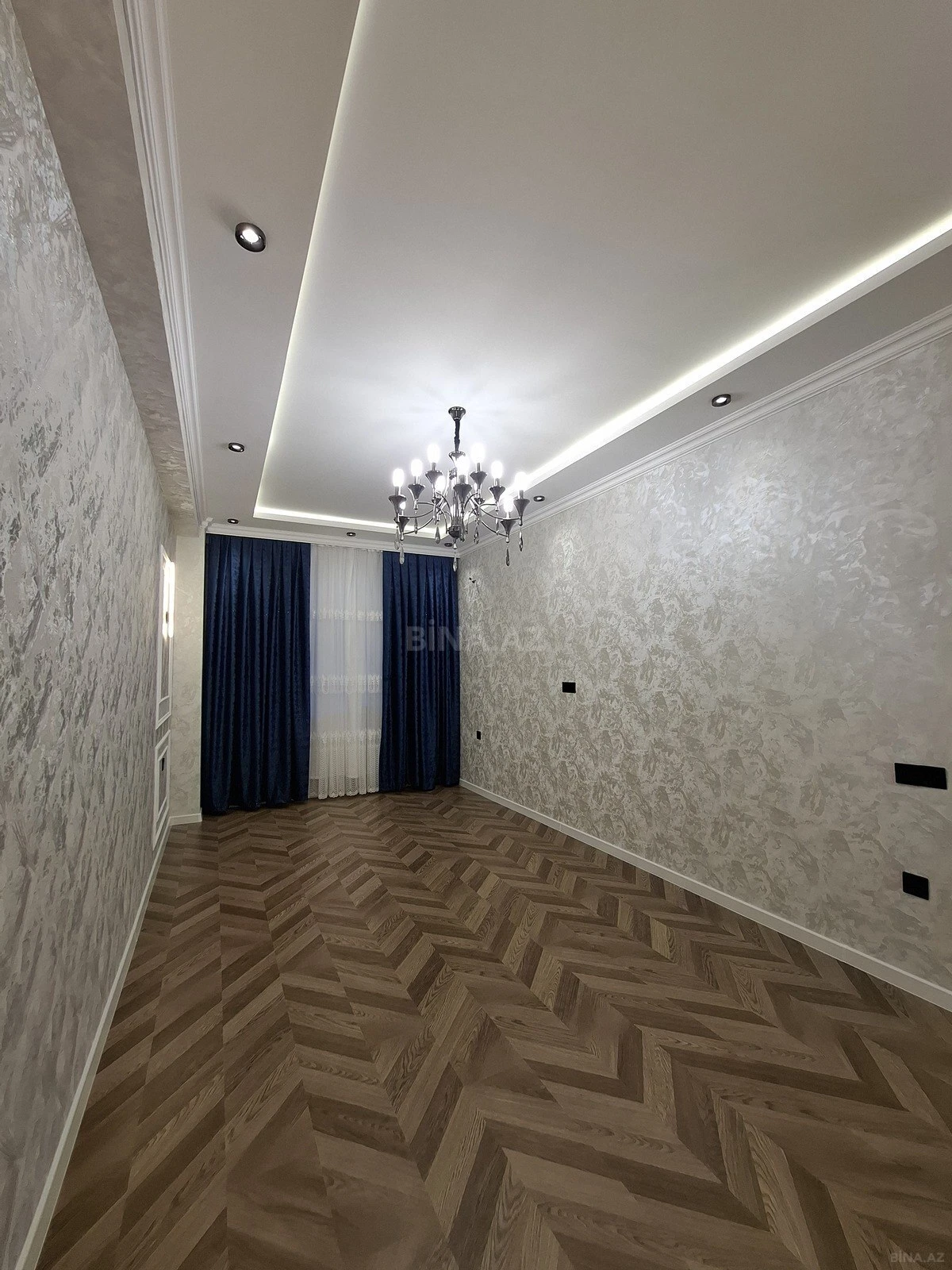 Satılır 2 otaqlı mənzil 66 m²
