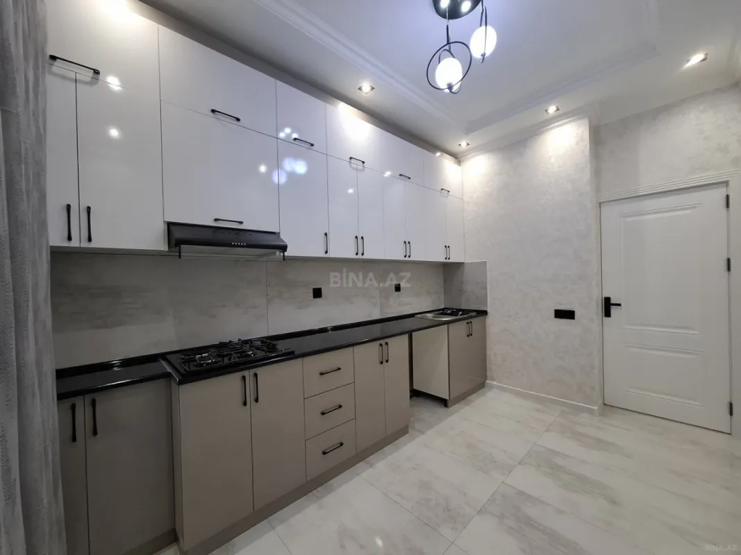 Satılır 2 otaqlı mənzil 66 m²