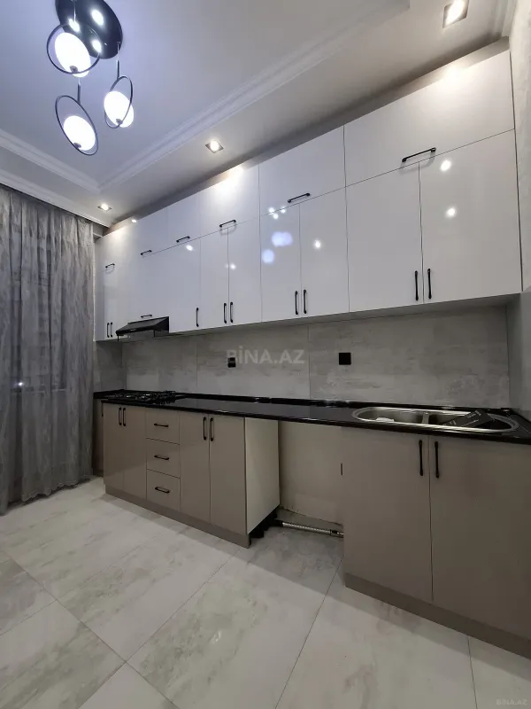 Satılır 2 otaqlı mənzil 66 m²