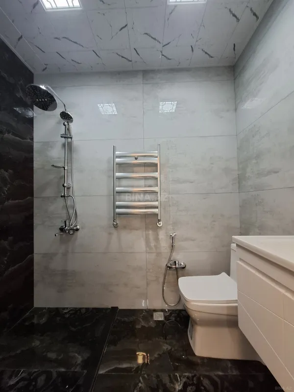 Satılır 2 otaqlı mənzil 66 m²