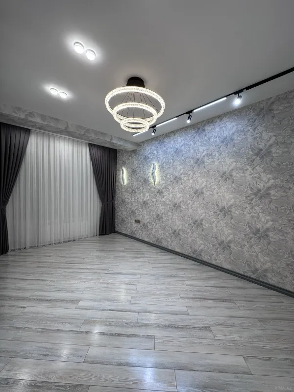 Satılır 3 otaqlı ofis 96 m²