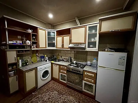 Satılır 2 otaqlı mənzil 98 m²