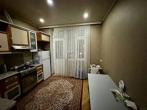 Satılır 2 otaqlı mənzil 98 m²