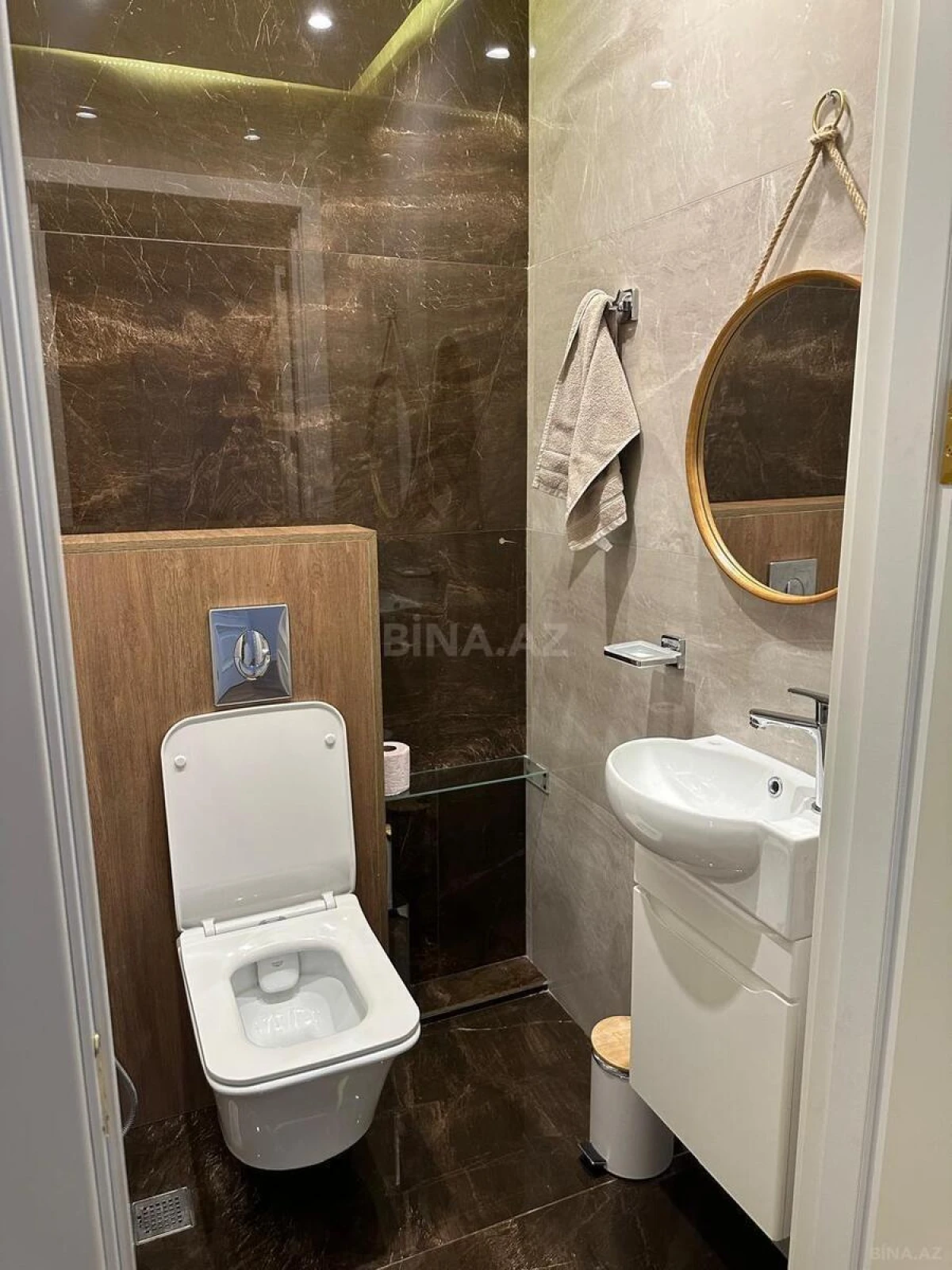 Satılır 3 otaqlı mənzil 110 m²