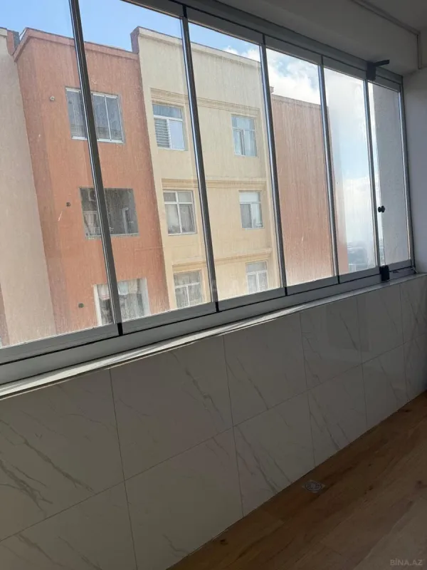 Satılır 3 otaqlı mənzil 110 m²