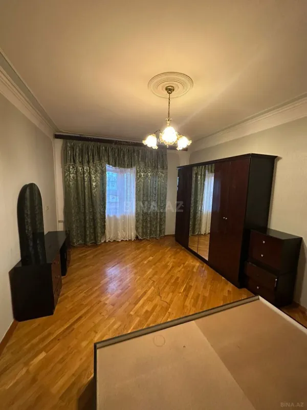 Satılır 3 otaqlı mənzil 80 m²