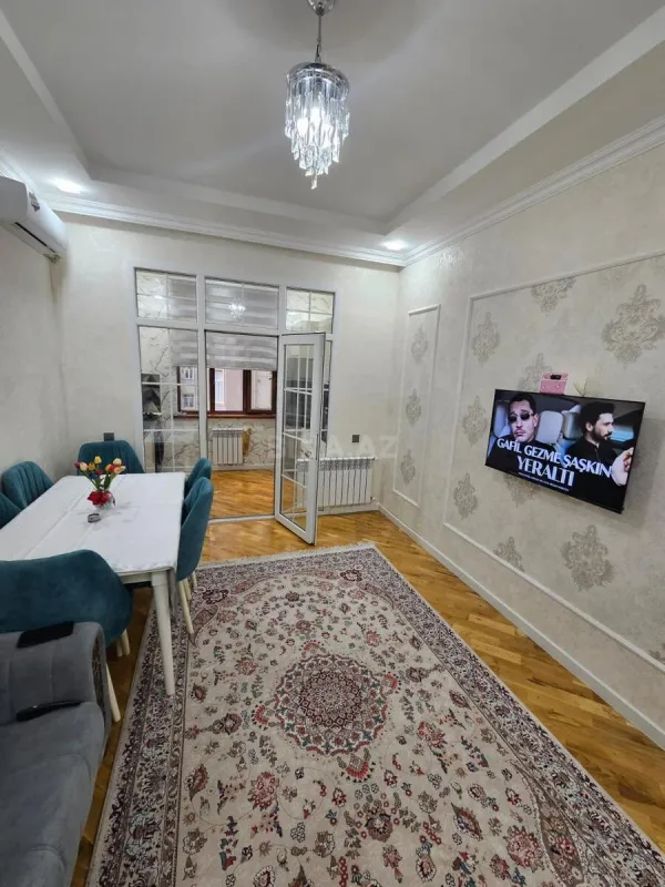 Satılır 2 otaqlı mənzil 67 m²