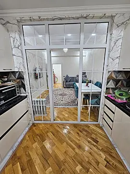 Satılır 2 otaqlı mənzil 67 m²