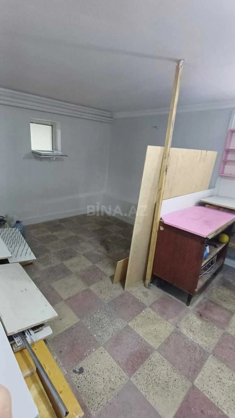 Kirayə verilir obyekt 70 m²