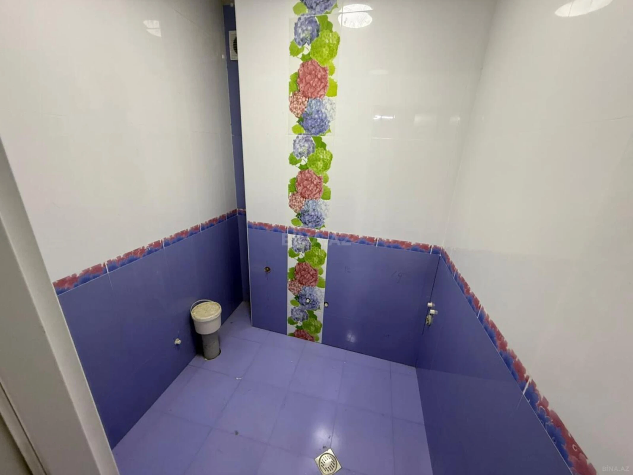 Kirayə verilir 5 otaqlı ofis 140 m²