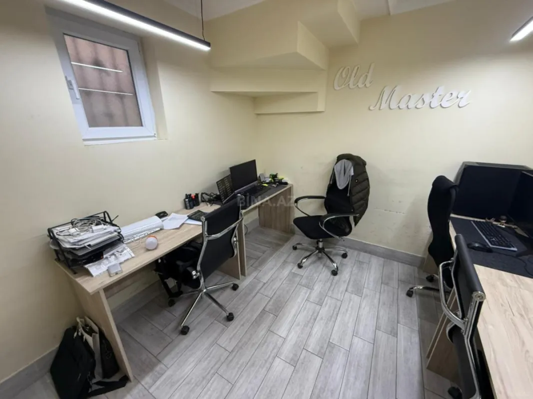 Kirayə verilir 5 otaqlı ofis 140 m²