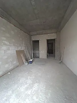 Satılır 3 otaqlı mənzil 132 m²