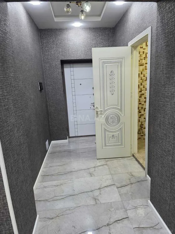 Kirayə verilir 3 otaqlı mənzil 168 m²