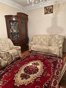 Kirayə verilir 2 otaqlı mənzil 70 m²